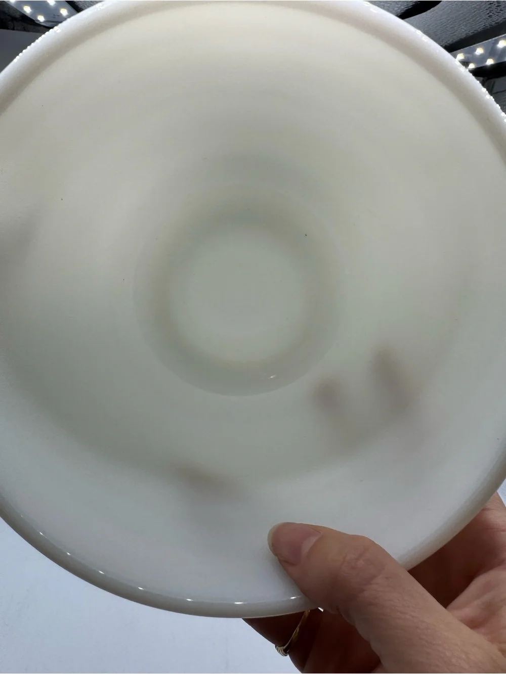 Pyrex vintage white